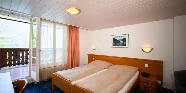 doppelzimmer-standard-mit-balkon